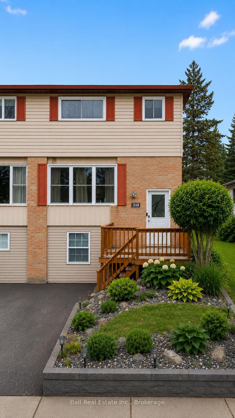 2048 Walker Avenue, Peterborough, ON K9L 1S1