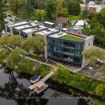 32 Brunel Road 305, Huntsville, ON P1H 1P5