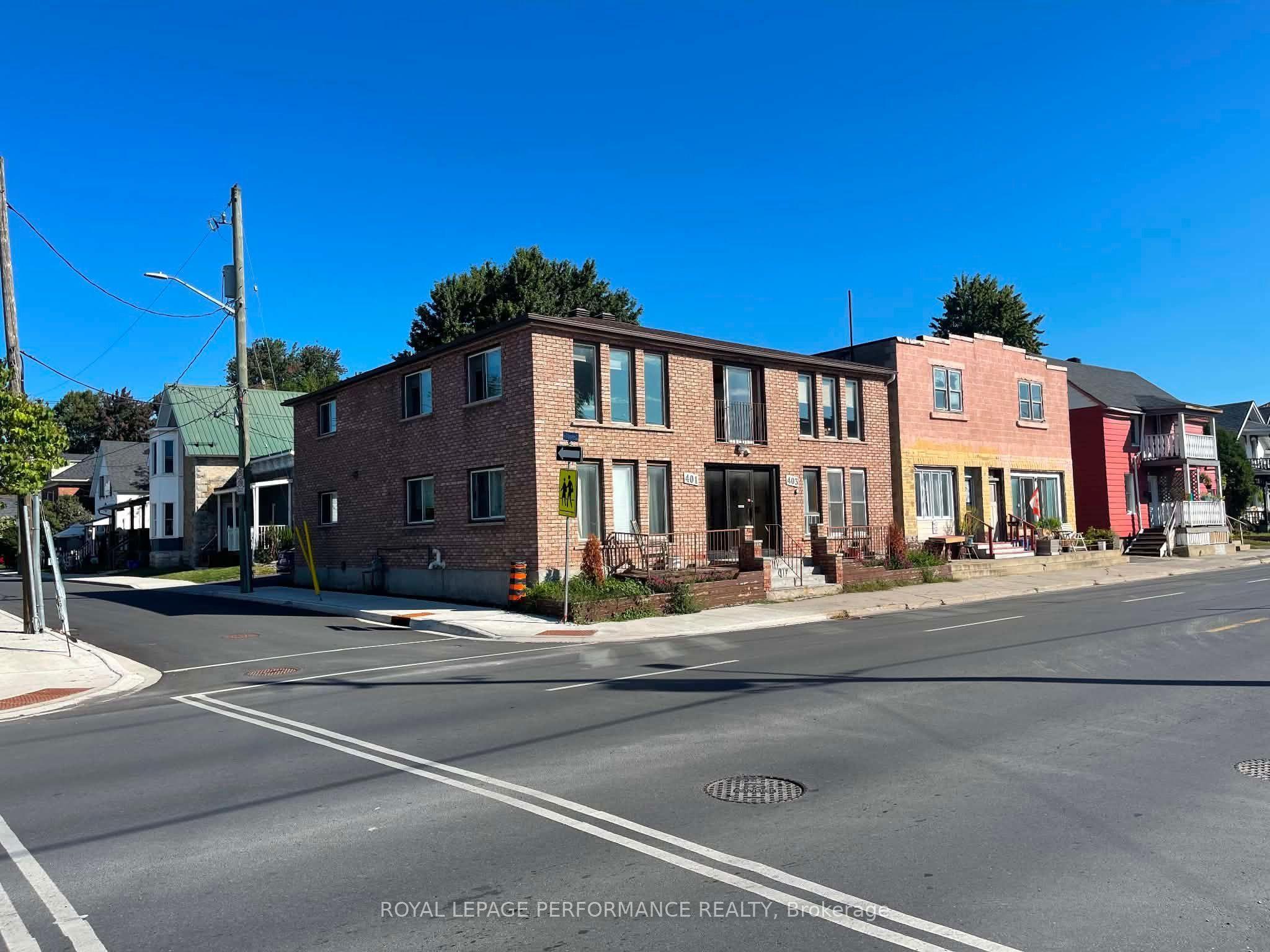 401-403 Water Street E, Cornwall, ON K6H 1A6