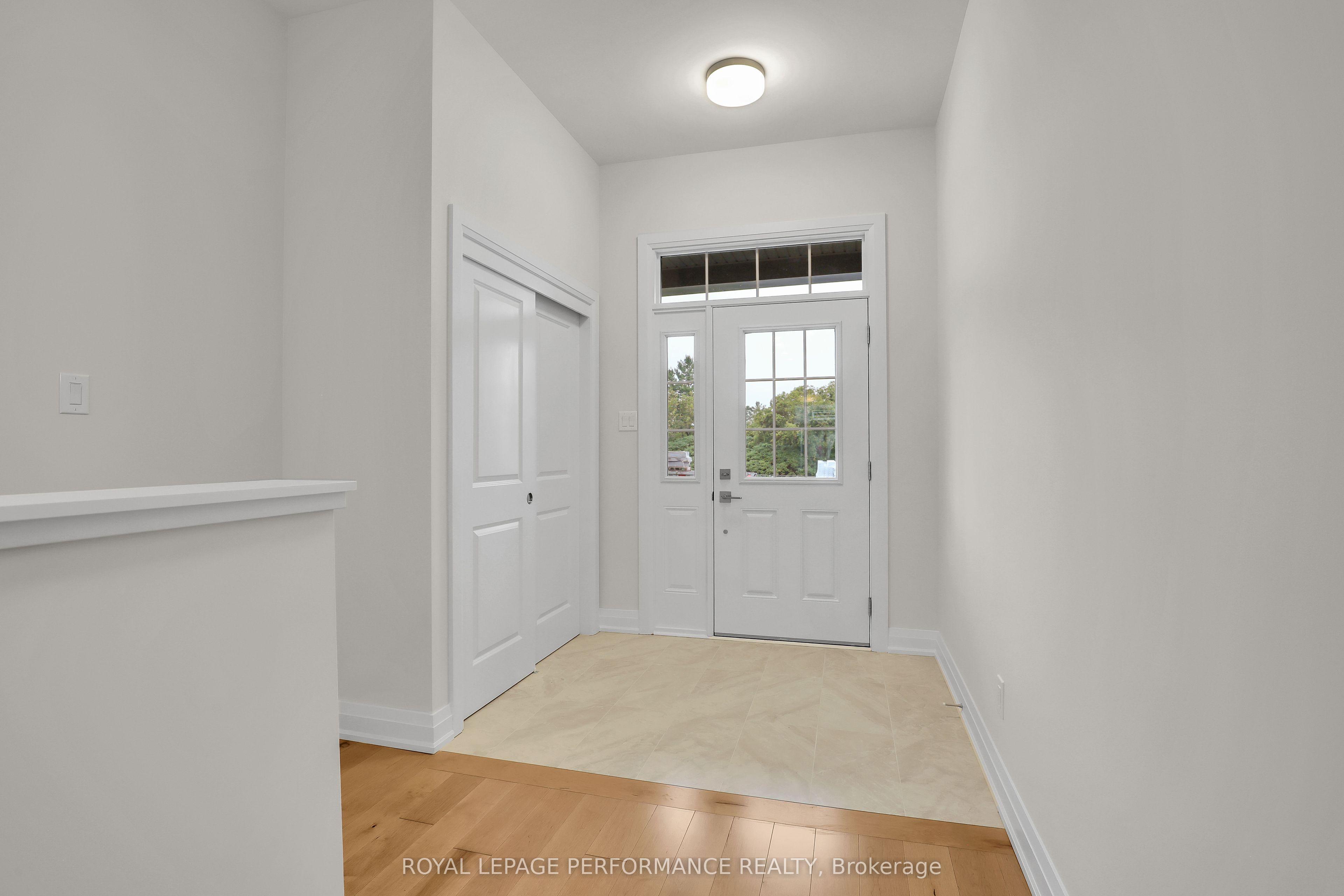 243 Hannam Bud Way, Blossom Park - Airport and Area, ON K4M 0Z3