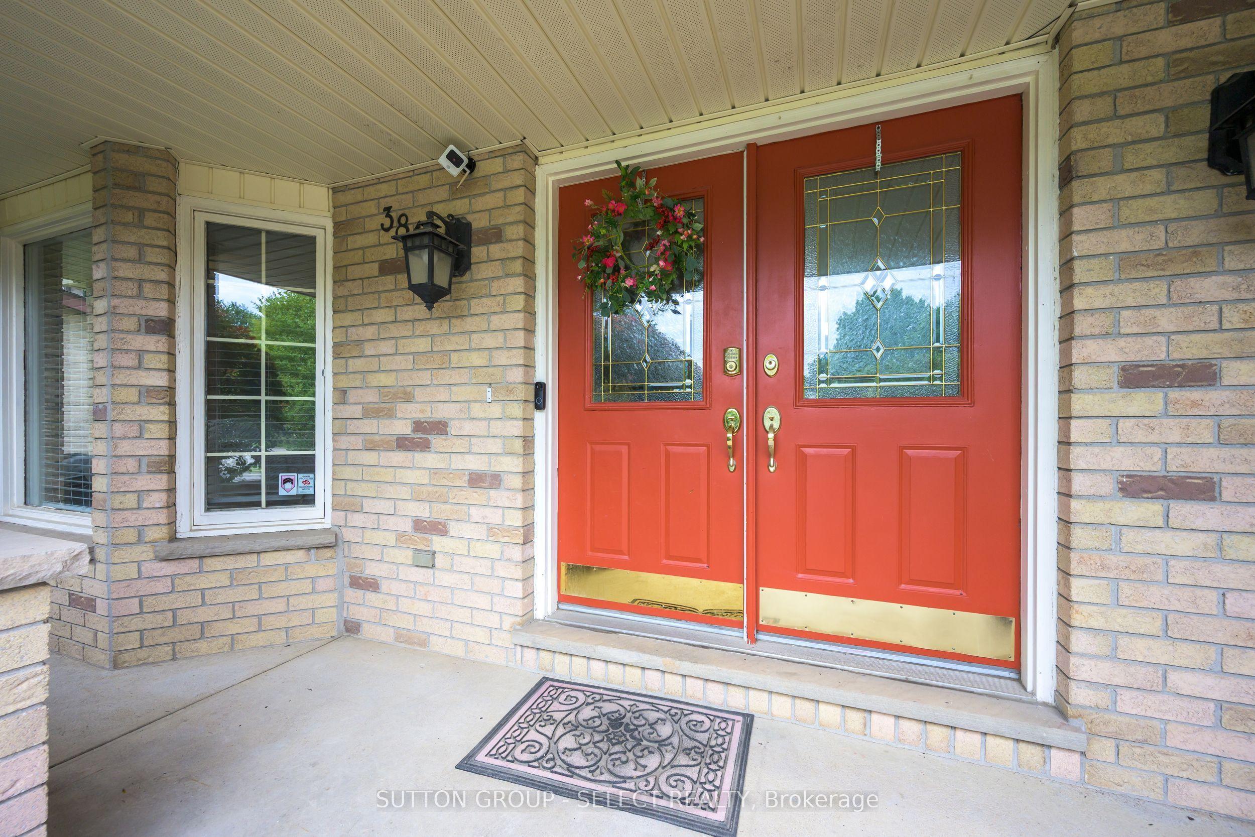 384 Eastcastle Place, London North, ON N6G 3W5