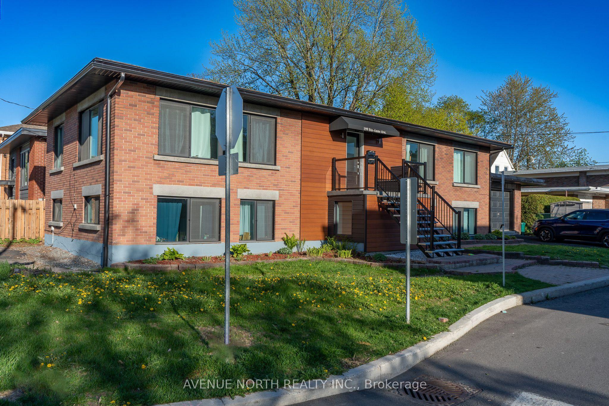 199 Ste Anne Street 4, Vanier and Kingsview Park, ON K1L 7B8