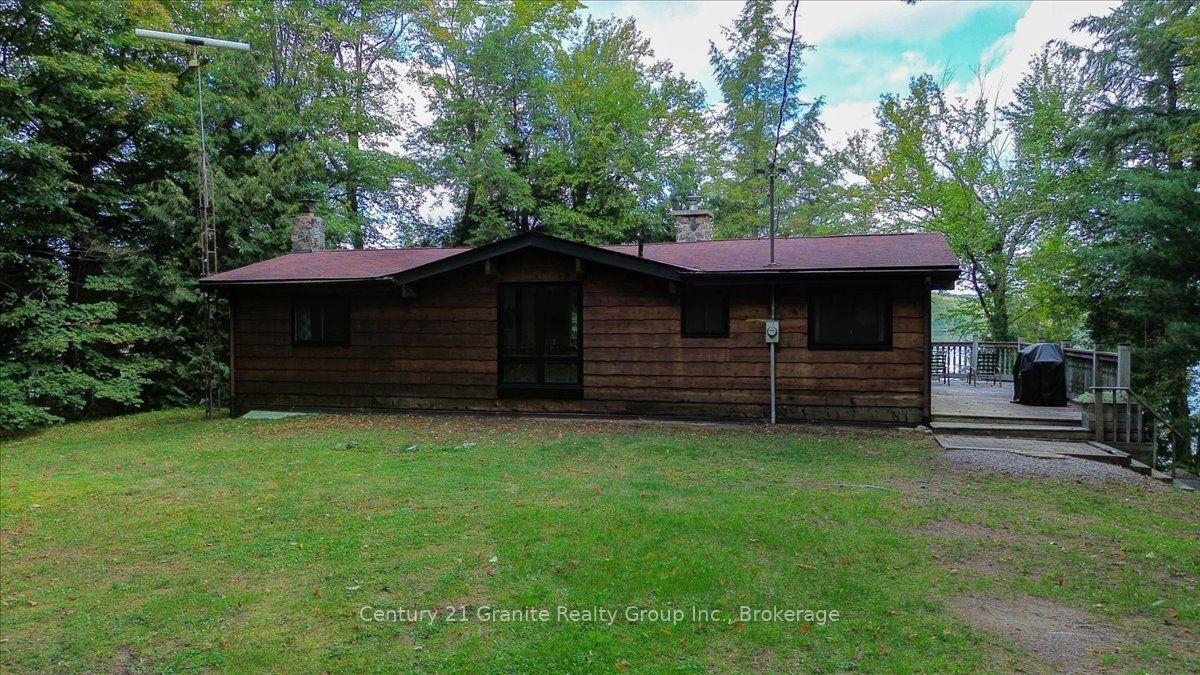 1827 Mcgillvray Road, Highlands East, ON K0L 1M0