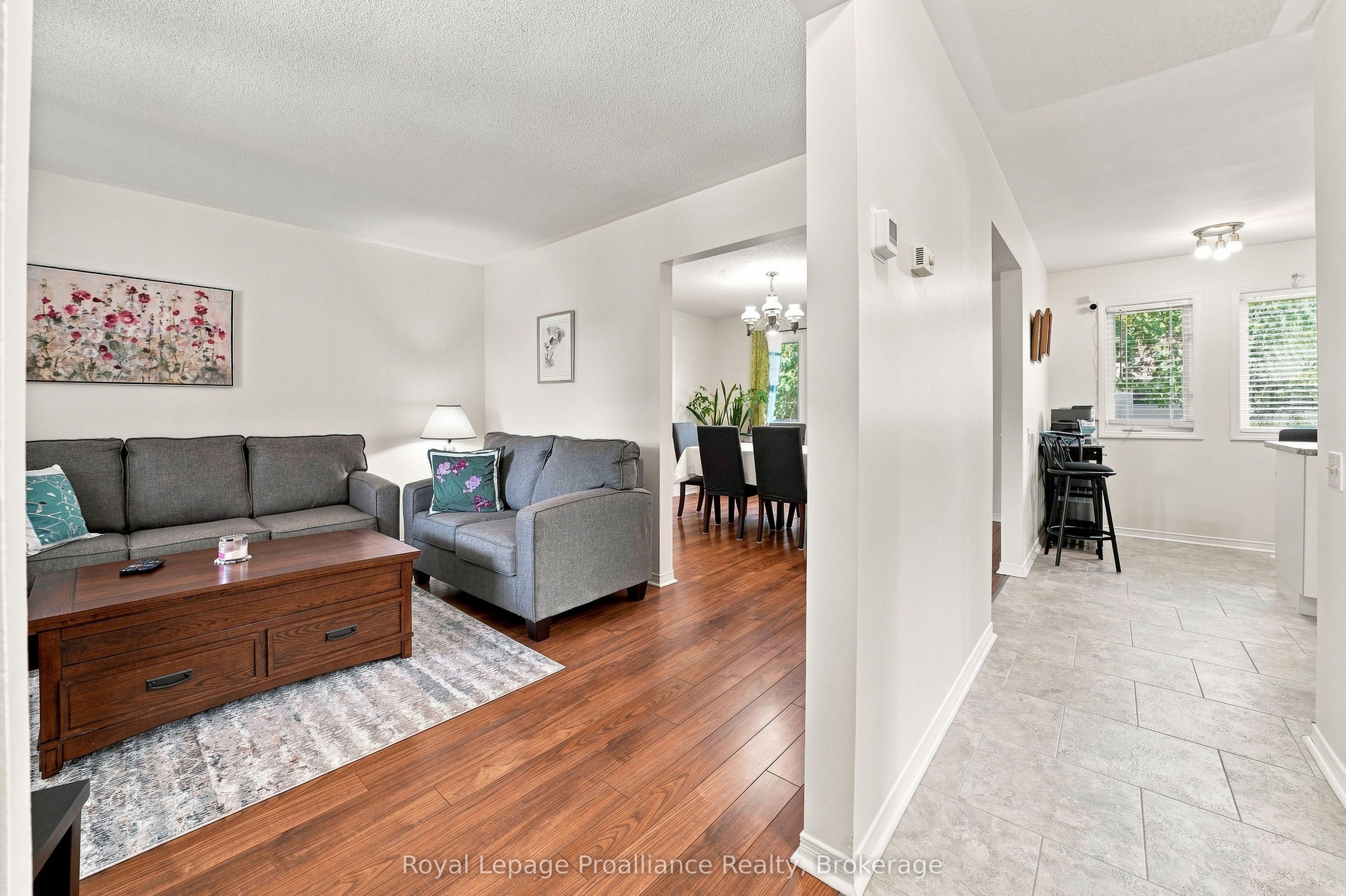 11 Monroe Court, Prince Edward County, ON K0K 3L0