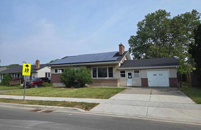 16 Broderick Avenue, Thorold, ON L2V 2H4