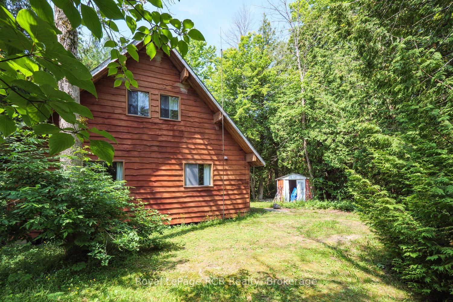 16 Youngs Drive, South Bruce Peninsula, ON N0H 1X0