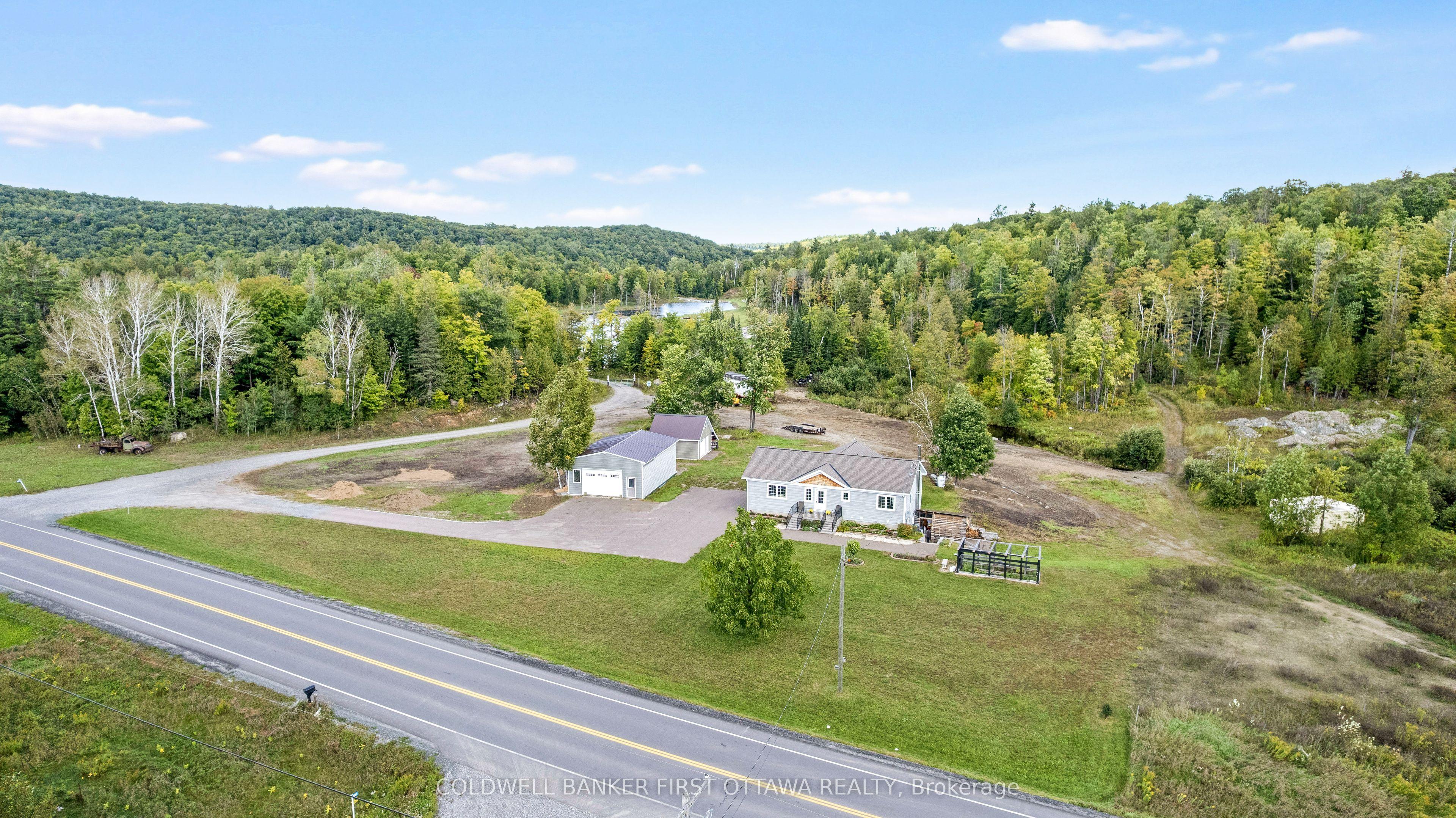 8688 Highway 511, Lanark Highlands, ON K0G 1K0