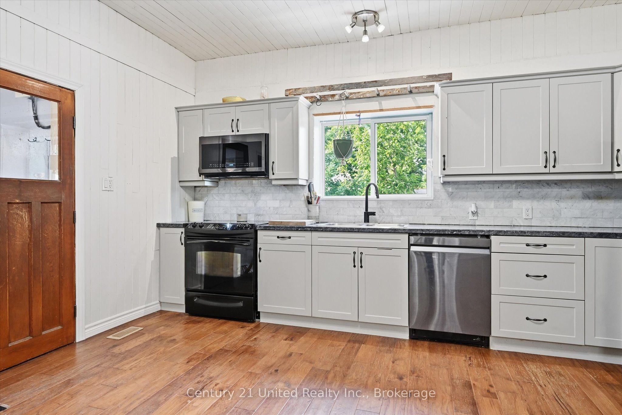 590 Old Norwood Road, Havelock-Belmont-Methuen, ON K0L 1Z0