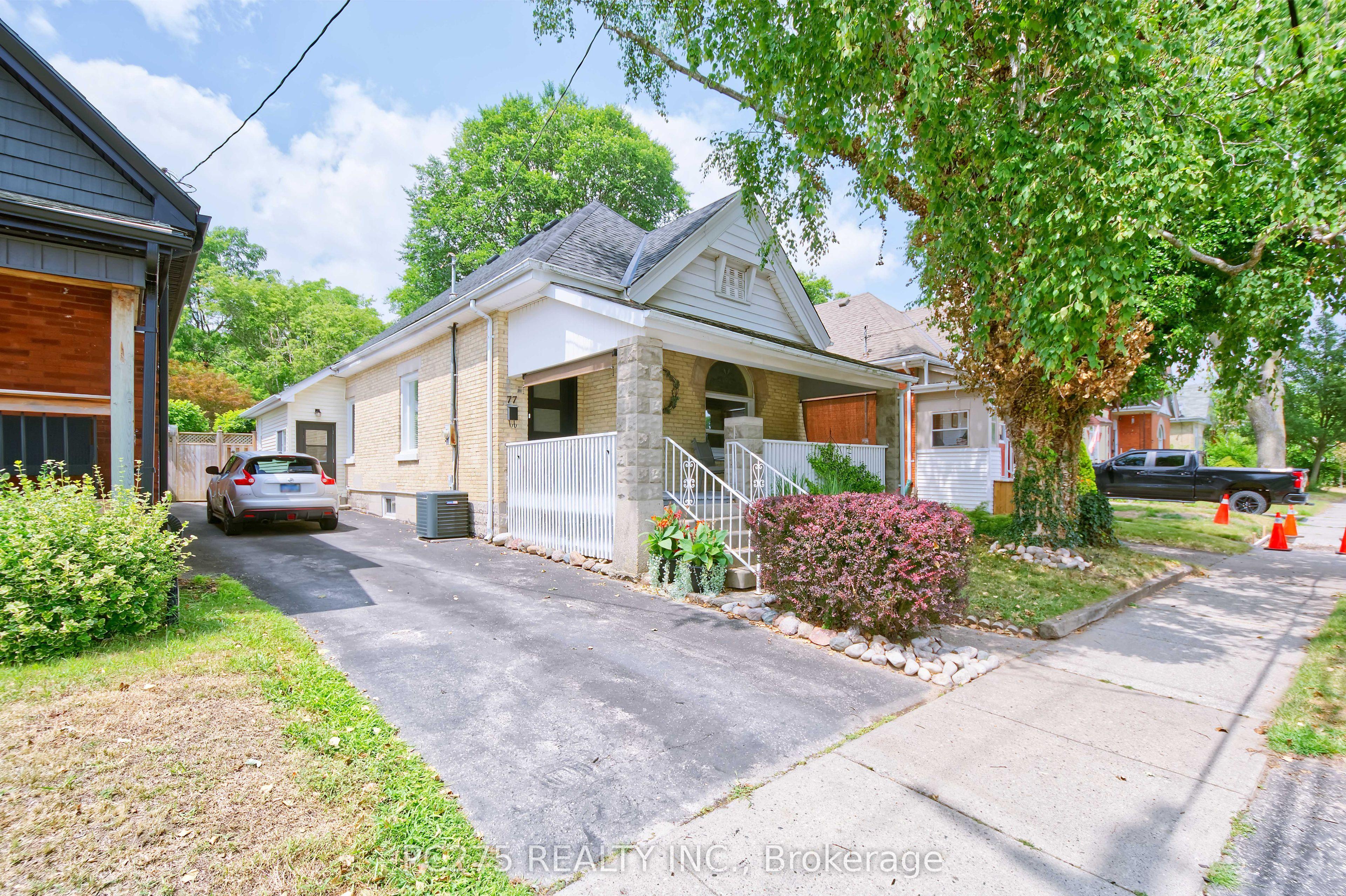 77 Elm Street, London East, ON N5Z 2K4