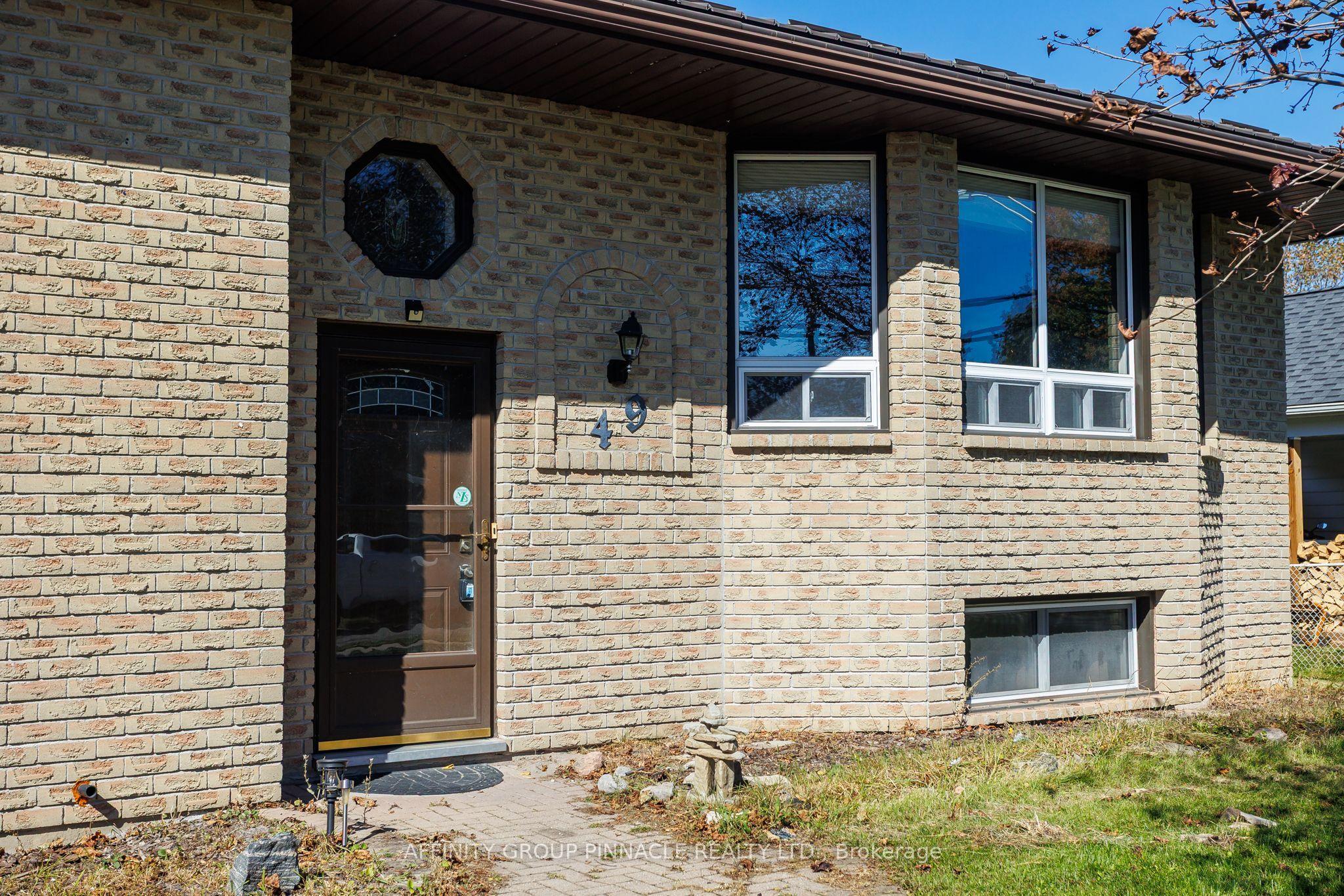 49 Queen Street, Kawartha Lakes, ON K0M 1A0