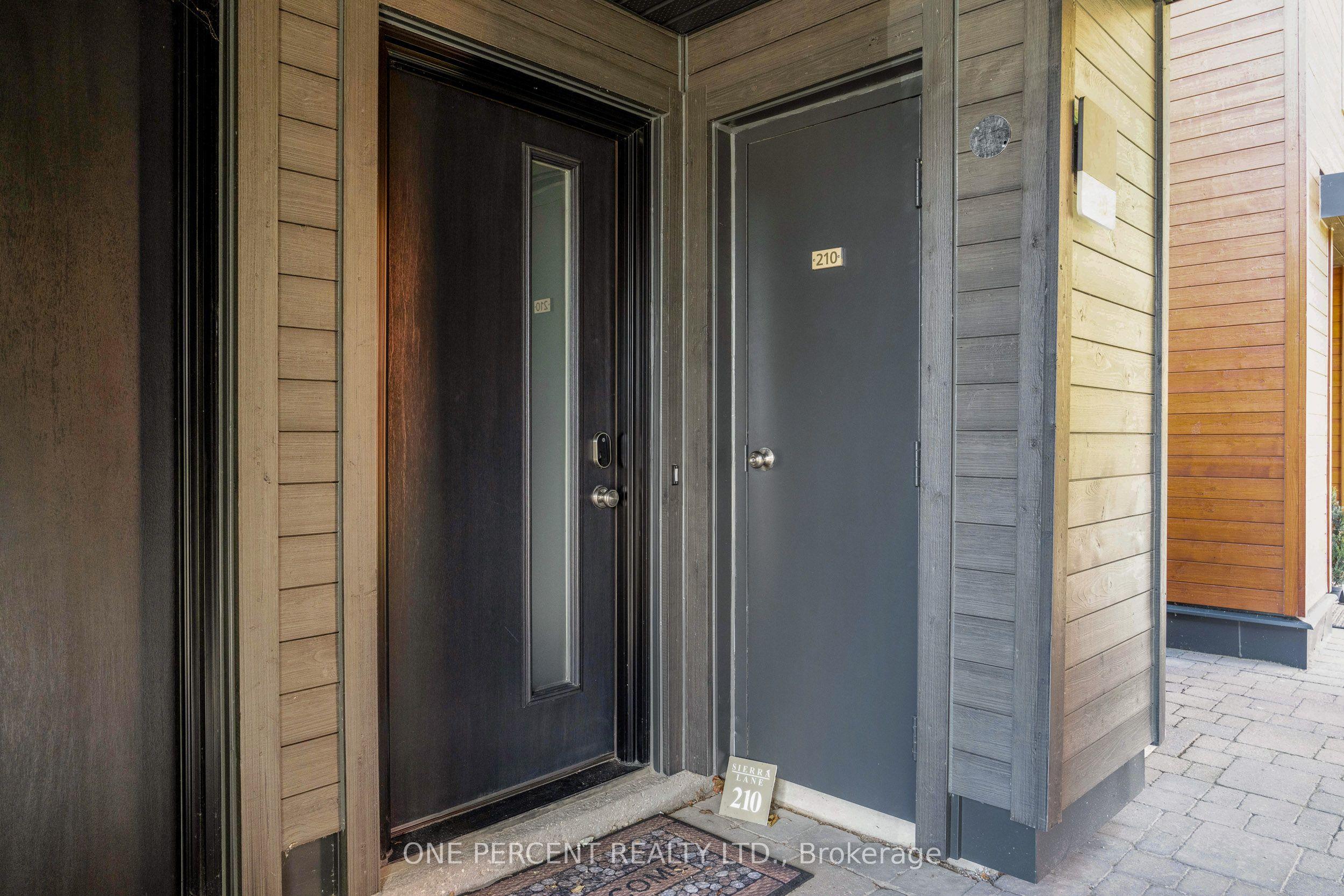 110 Fairway Court 210, Blue Mountains, ON L9Y 0P8
