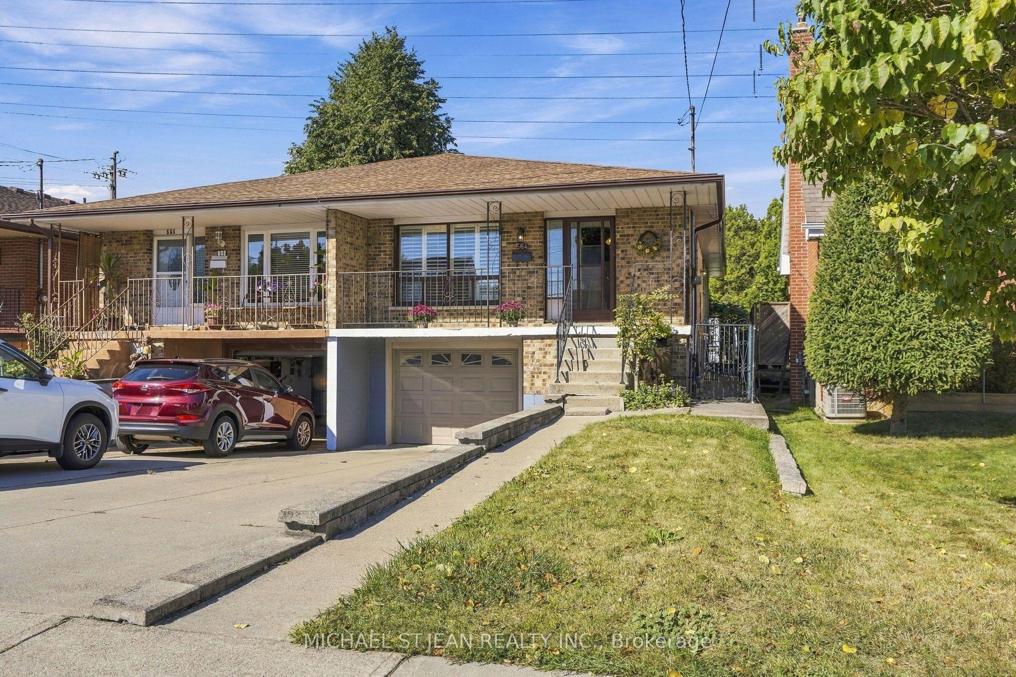 564 Cochrane Road, Hamilton, ON L8K 3H5