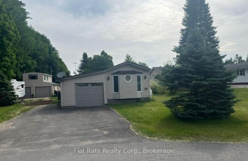 65 Chandos Street, Havelock-Belmont-Methuen, ON K0L 1Z0