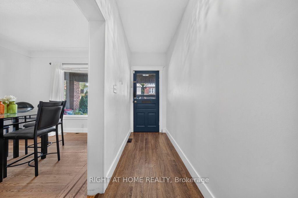 36 Sherman Avenue N, Hamilton, ON L8L 6L8