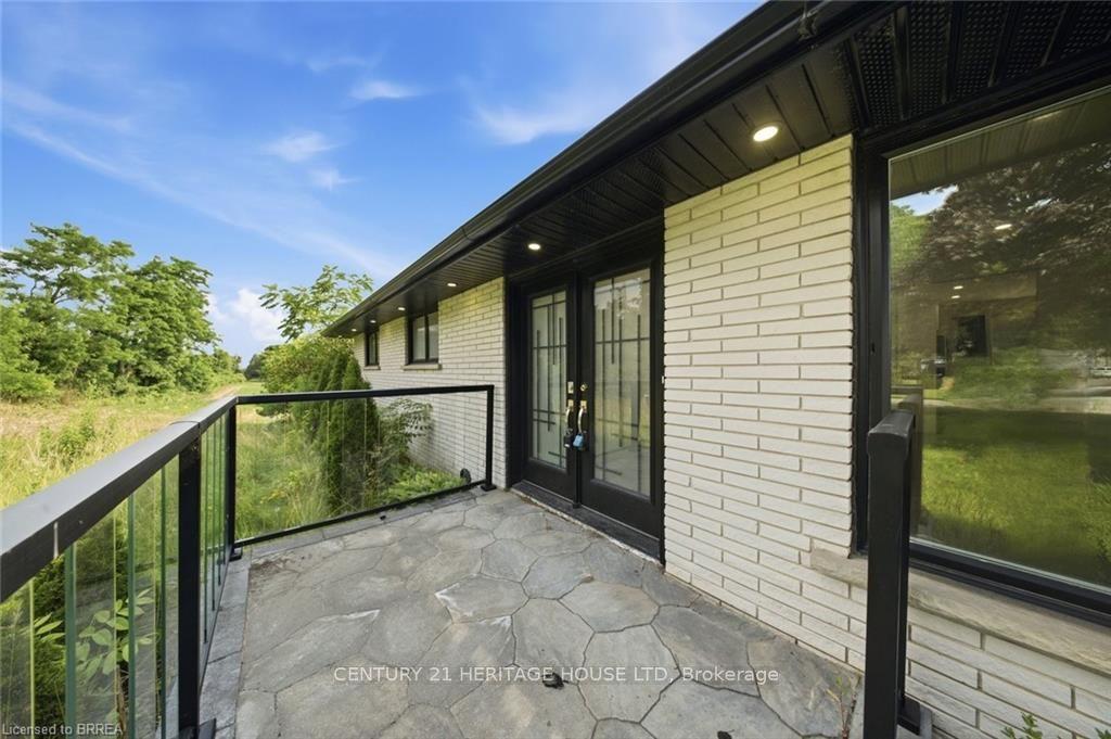 360 Bishopsgate Road, Brant, ON N3T 5L7