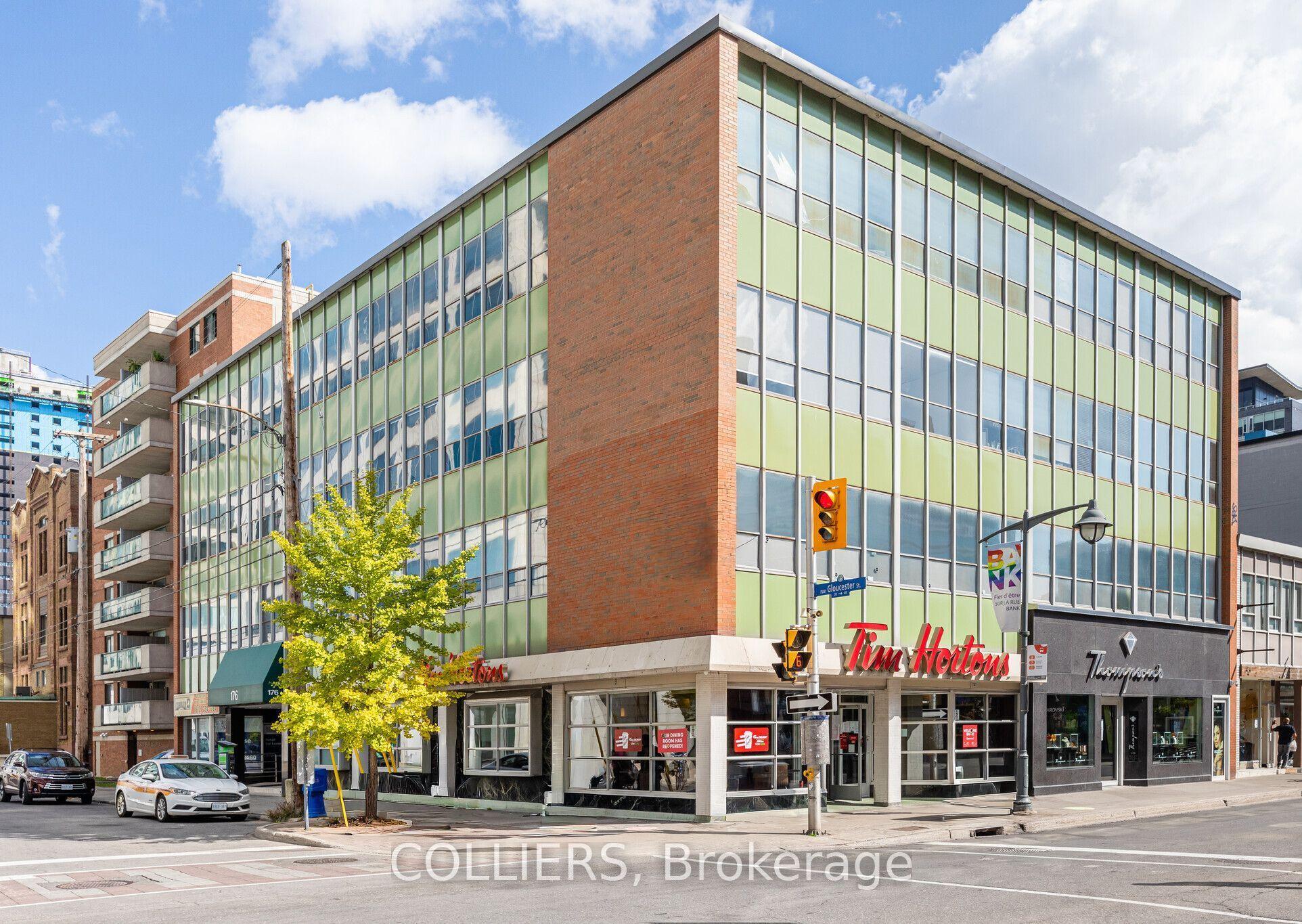 176 Gloucester Street 400, Ottawa Centre, ON K2P 1W7
