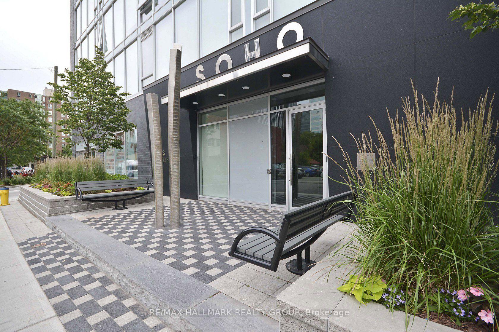 300 Lisgar Street 1701, Ottawa Centre, ON K2P 0E2