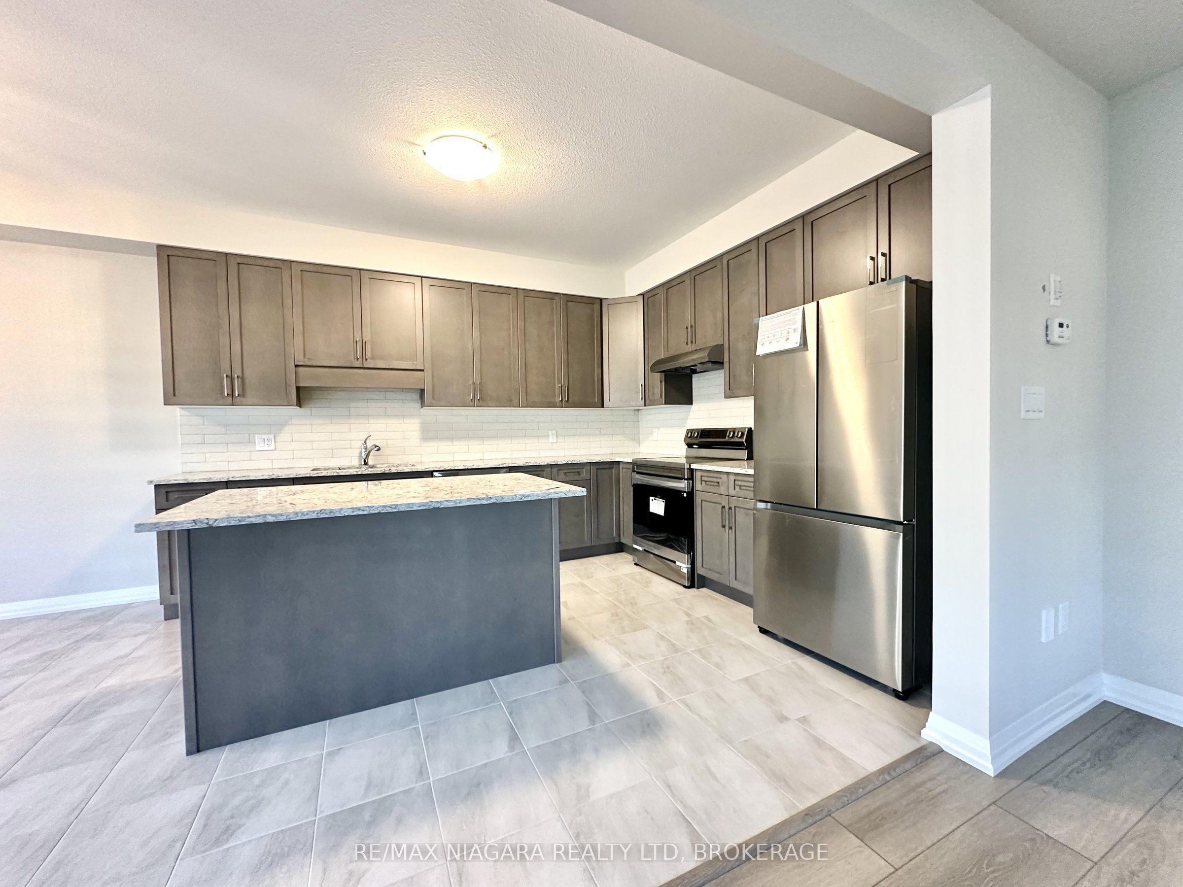 49 Saffron Way, Pelham, ON L0S 1E1