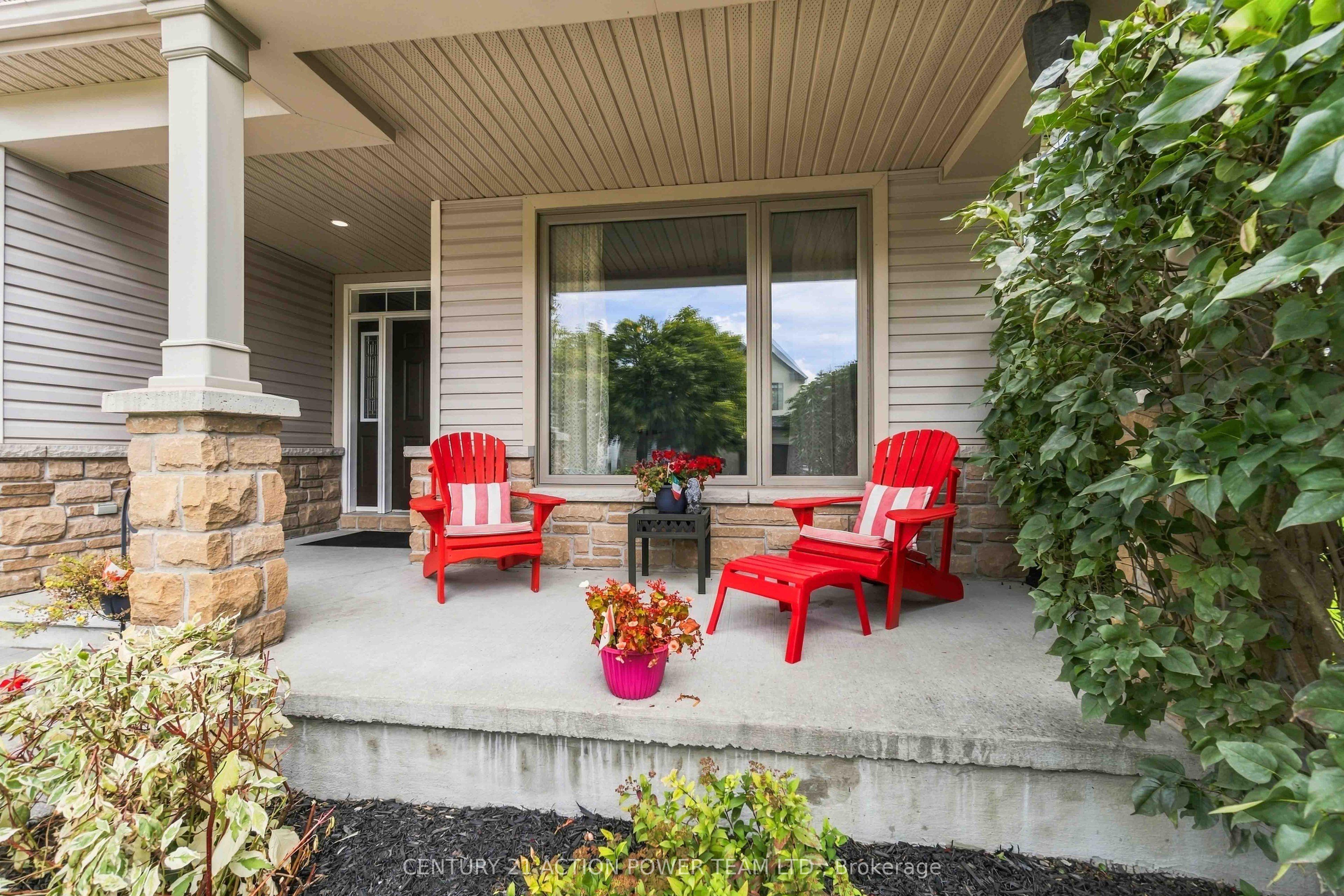 83 Blackshire Circle, Barrhaven, ON K2J 5M3