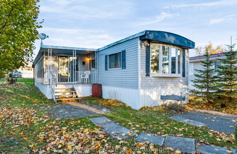 15 McGregor Central Drive, Otonabee-South Monaghan, ON K0L 2G0