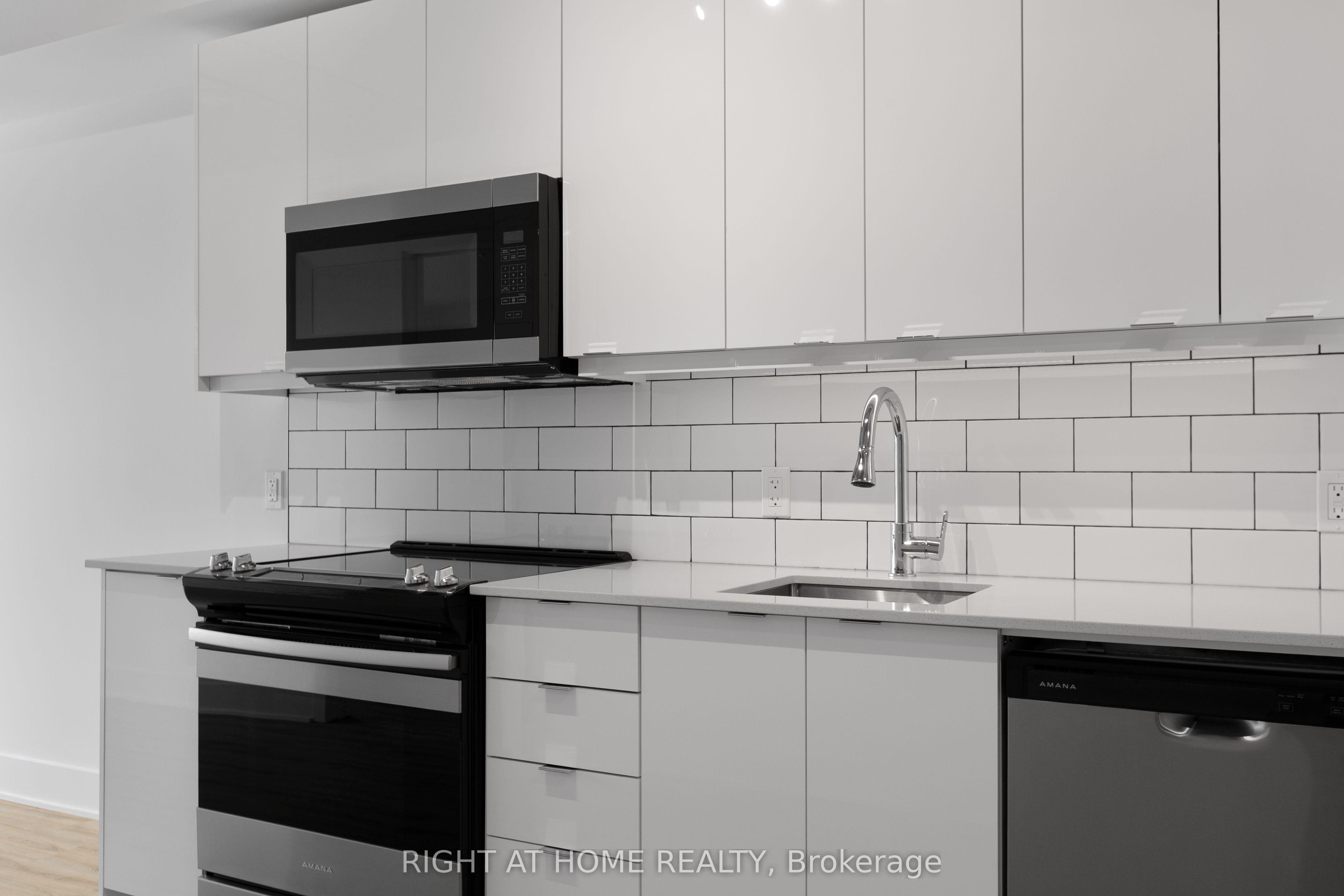 377 Winona Avenue 604, Westboro - Hampton Park, ON K1Z 5H8
