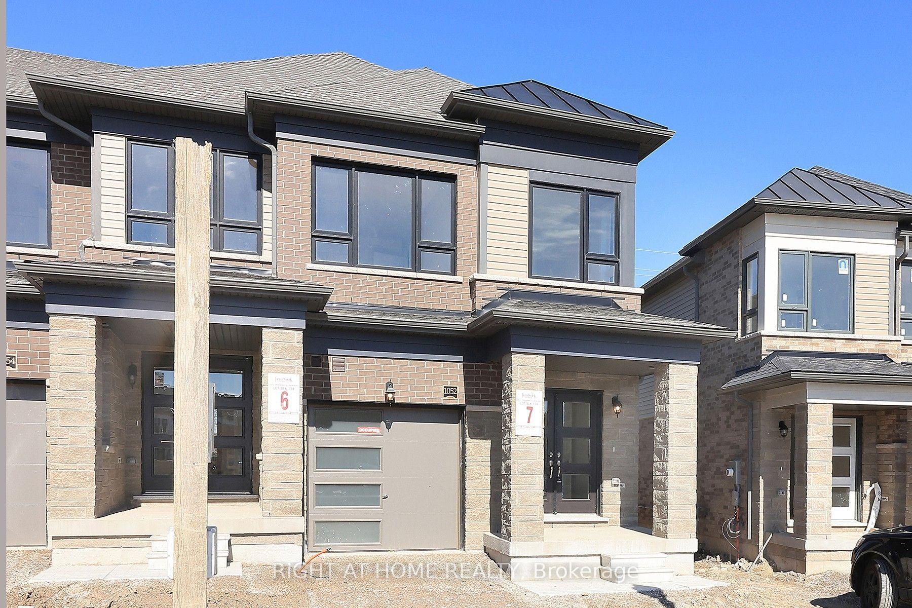 1052 Periwinkle Crescent, Woodstock, ON N4S 7W2