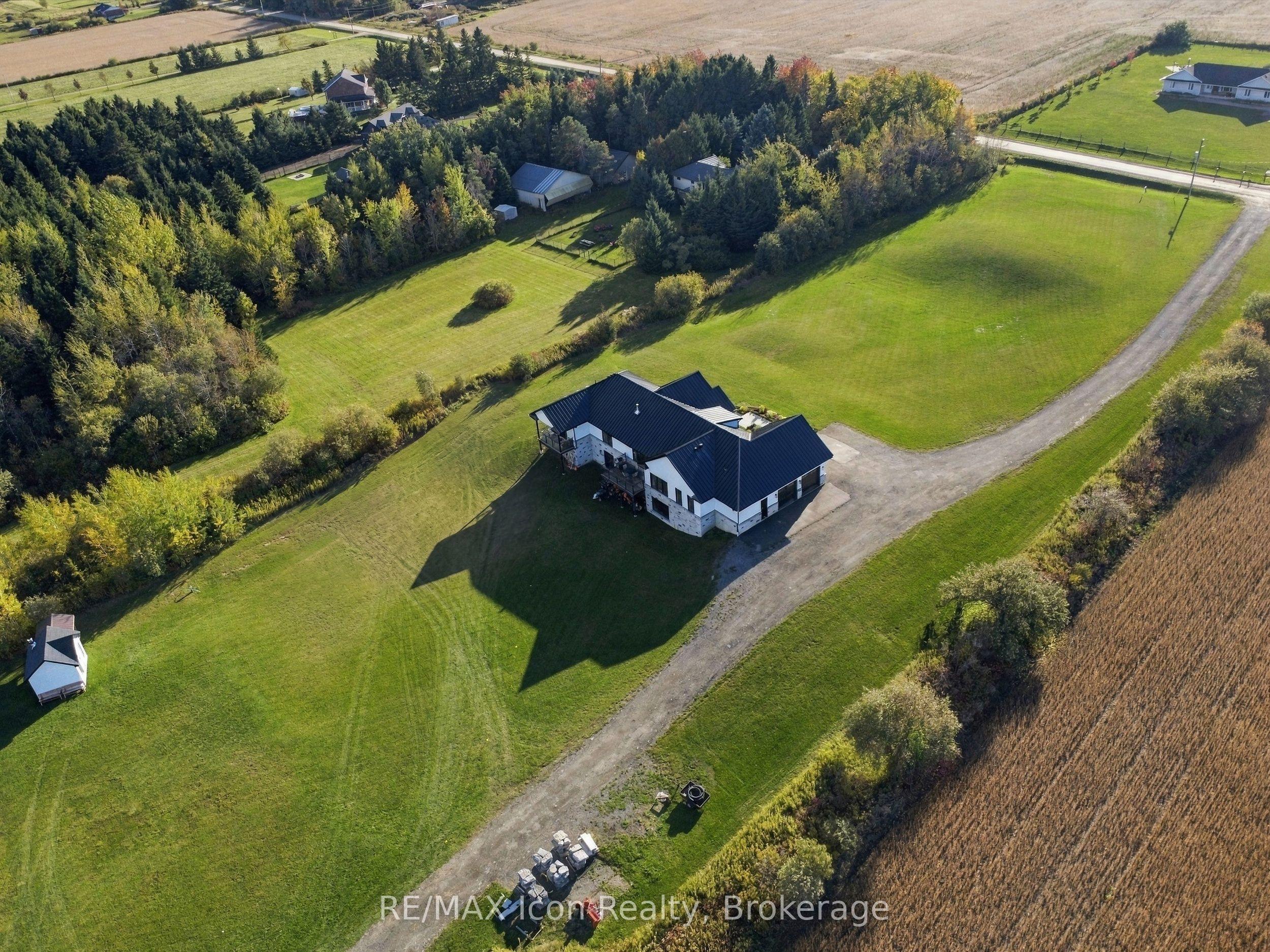 373227 6th Line, Amaranth, ON L9W 0M4