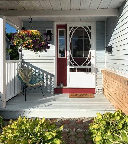 27 Randall James Drive, Stittsville - Munster - Richmond, ON K2S 1L9