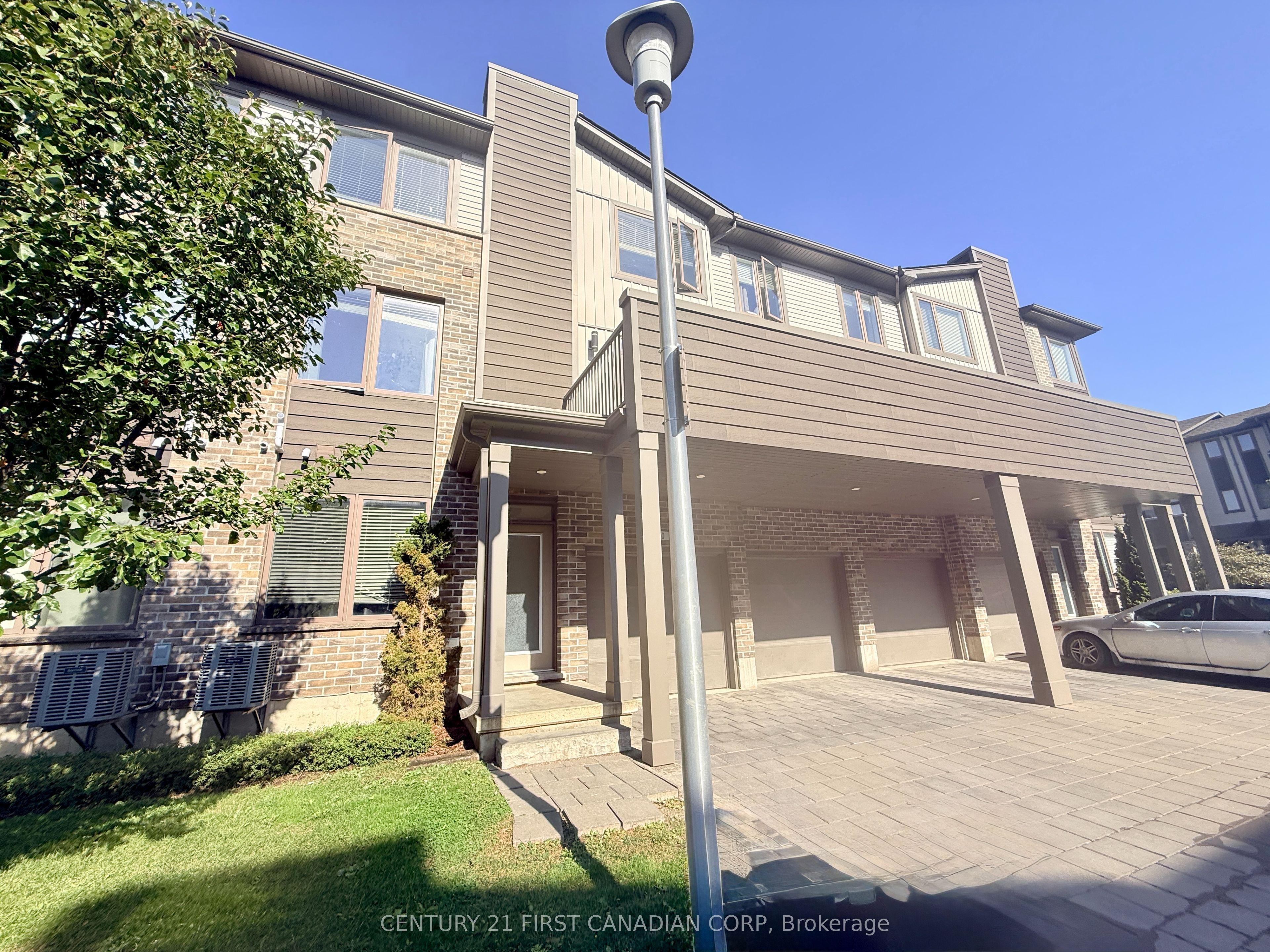 1960 Dalmagarry Road 40, London North, ON N6G 0T8