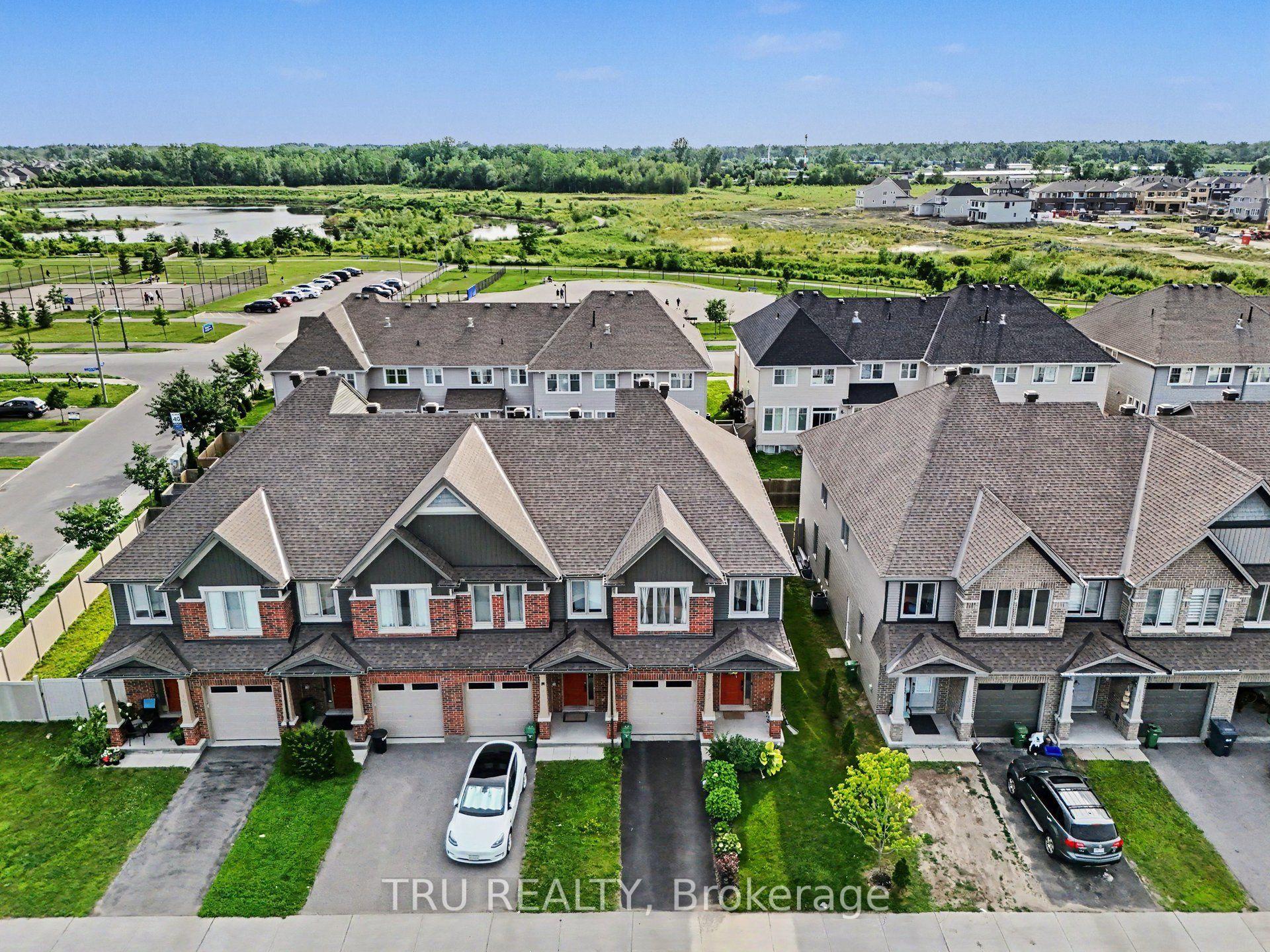 106 Lavatera Street, Blossom Park - Airport and Area, ON K1T 0E4