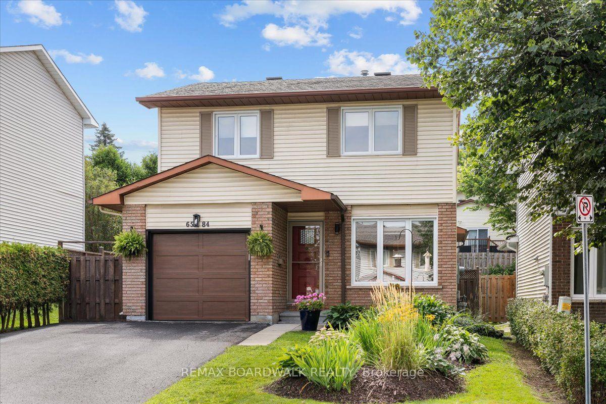 6584 Legault Street, Orleans - Convent Glen and Area, ON K1C 2Z1
