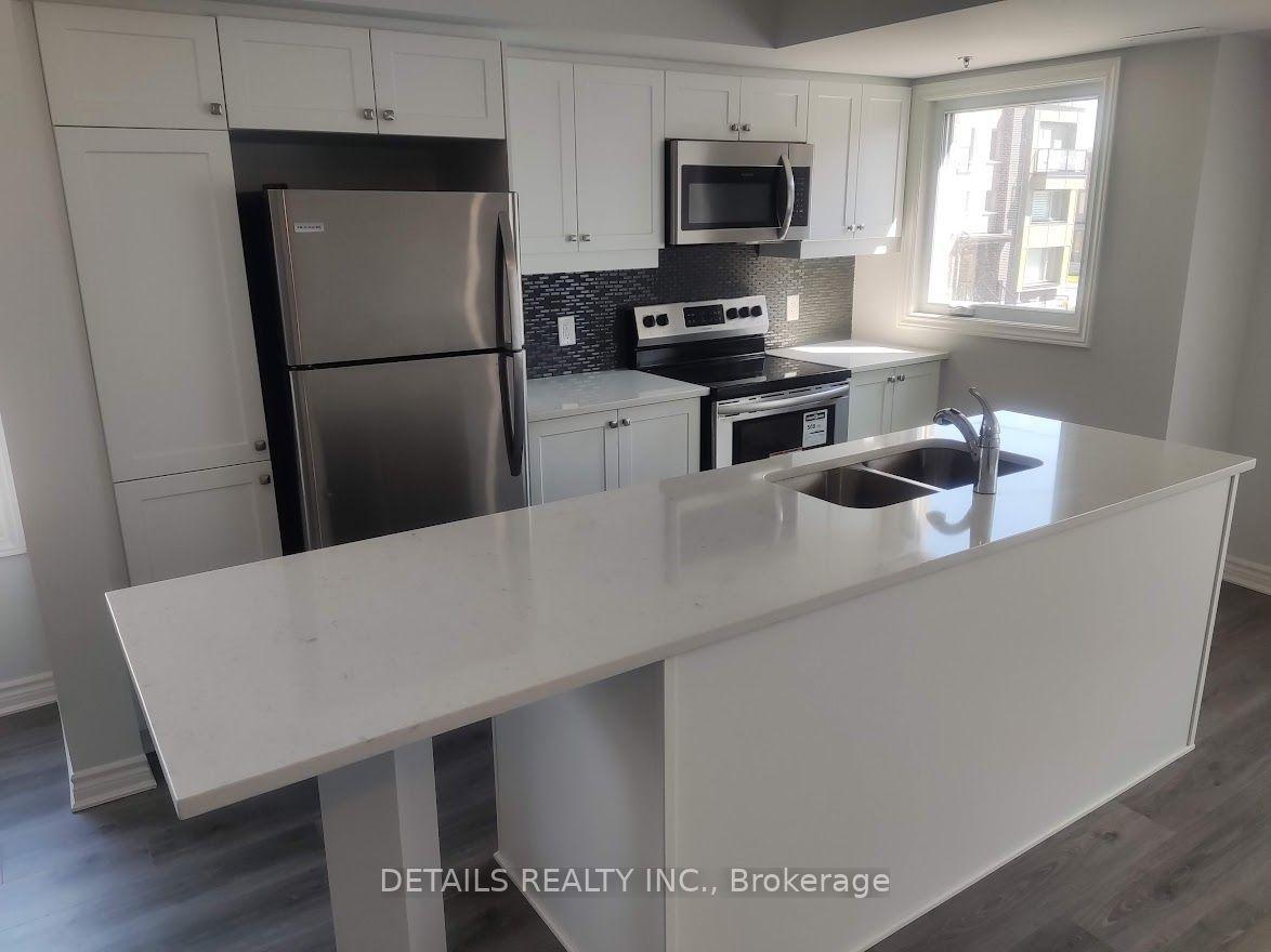 800 Kiniw Private, Manor Park - Cardinal Glen and Area, ON K1K 5A3