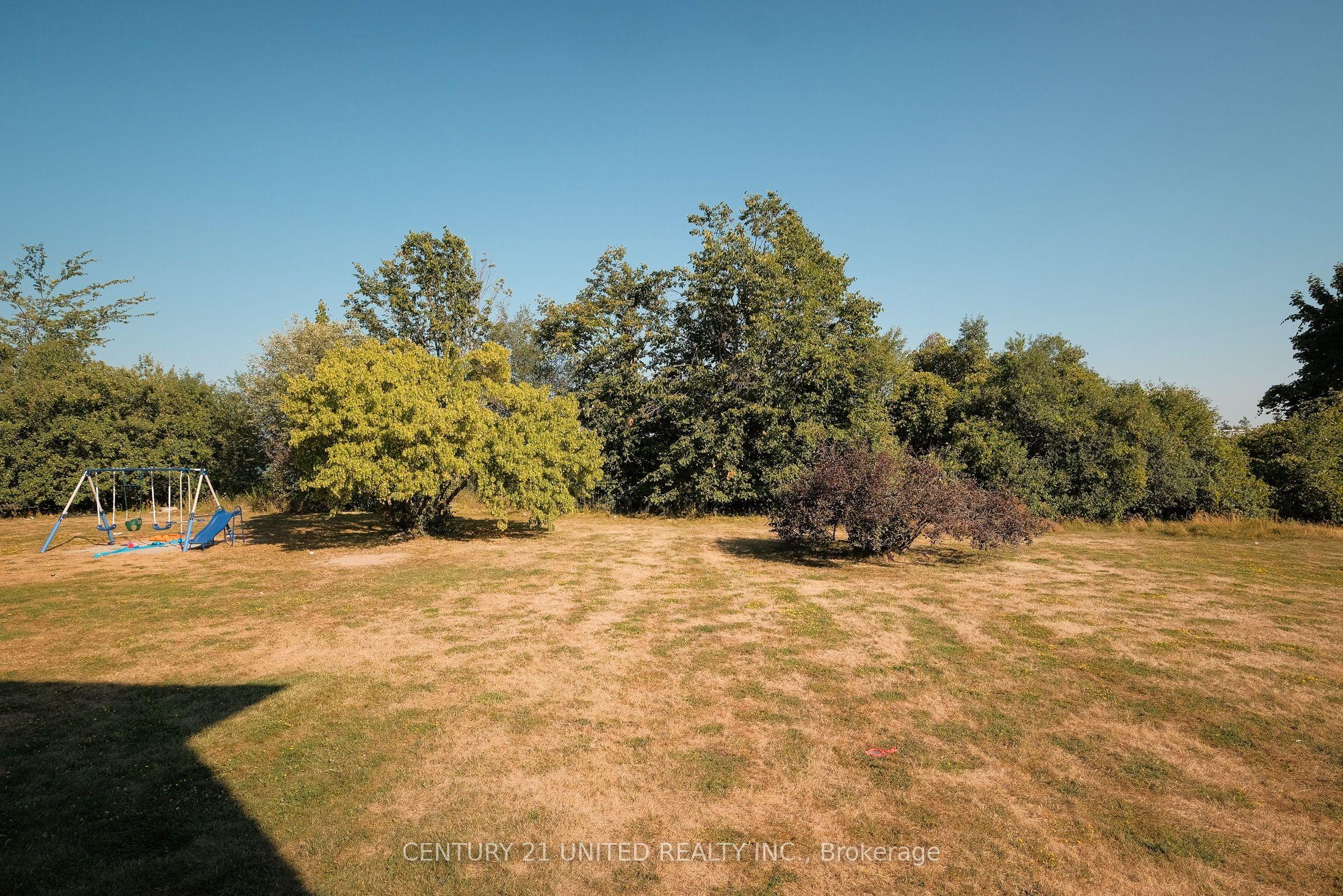 546 Crystal Drive, Peterborough, ON K9J 8H1