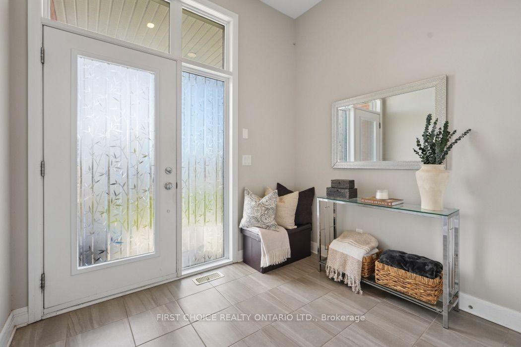 74 Michael Stoqua Street, Manor Park - Cardinal Glen and Area, ON K1K 5A2