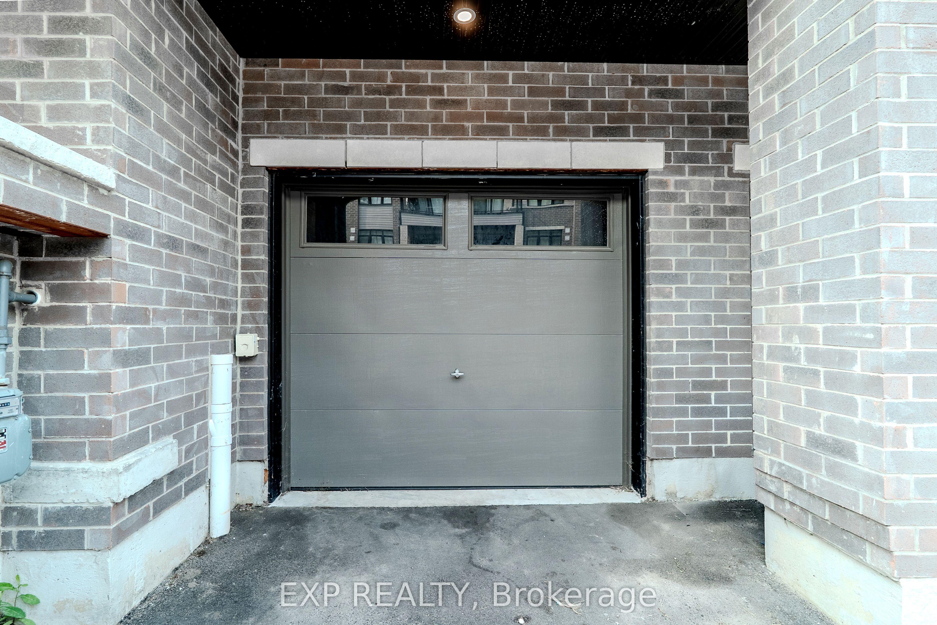 585 Colborne St Street 1207, Brantford, ON N3S 0K4
