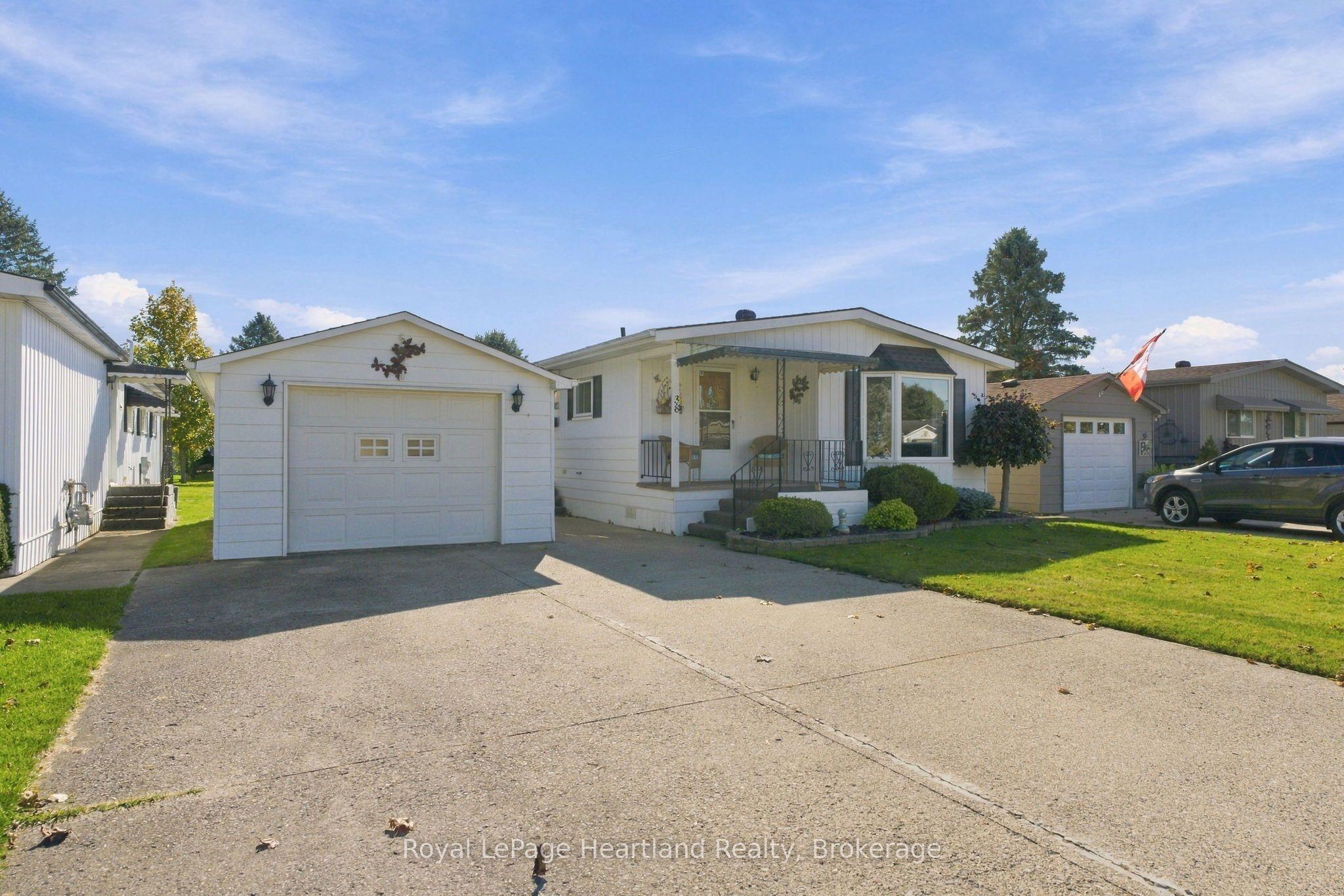 38 Miller Street, Strathroy-Caradoc, ON N7G 1A6