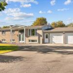 3073 Old Montreal Road, Orleans - Cumberland and Area, ON K4C 1A9