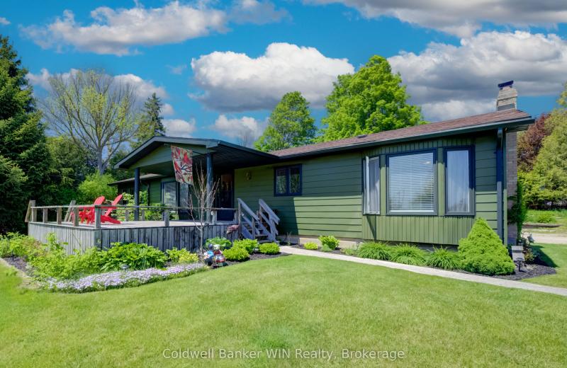 9 Cardinal Street, Brockton, ON N0G 2V0