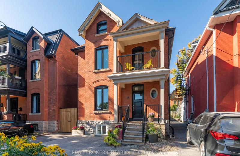 33 Argyle Avenue, Ottawa Centre, ON K2P 1B3