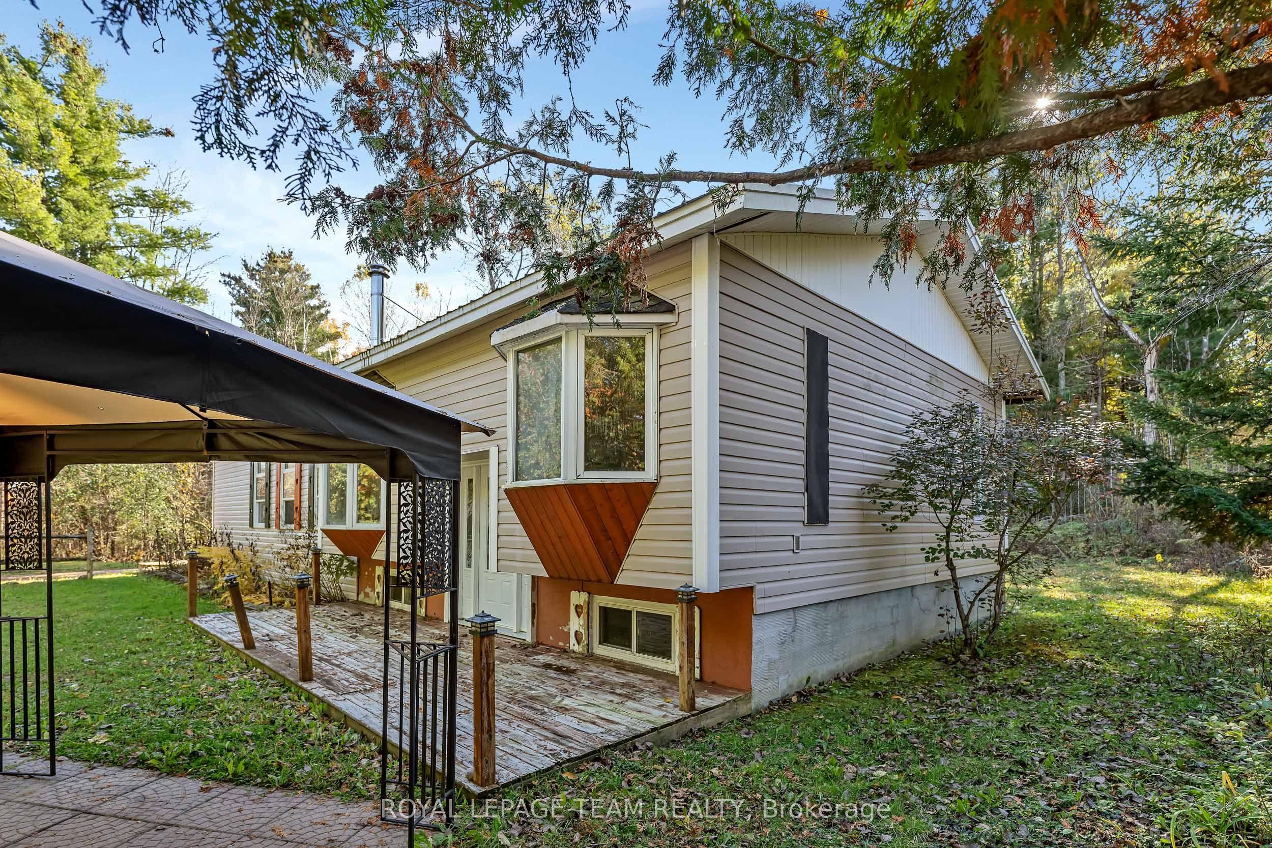 641 Harper Road, Tay Valley, ON K7H 3C9