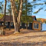 1063 Whiteside Road, Muskoka Lakes, ON P0B 1J0