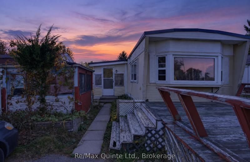 #9-63 Whites Road, Quinte West, ON K8V 5P5