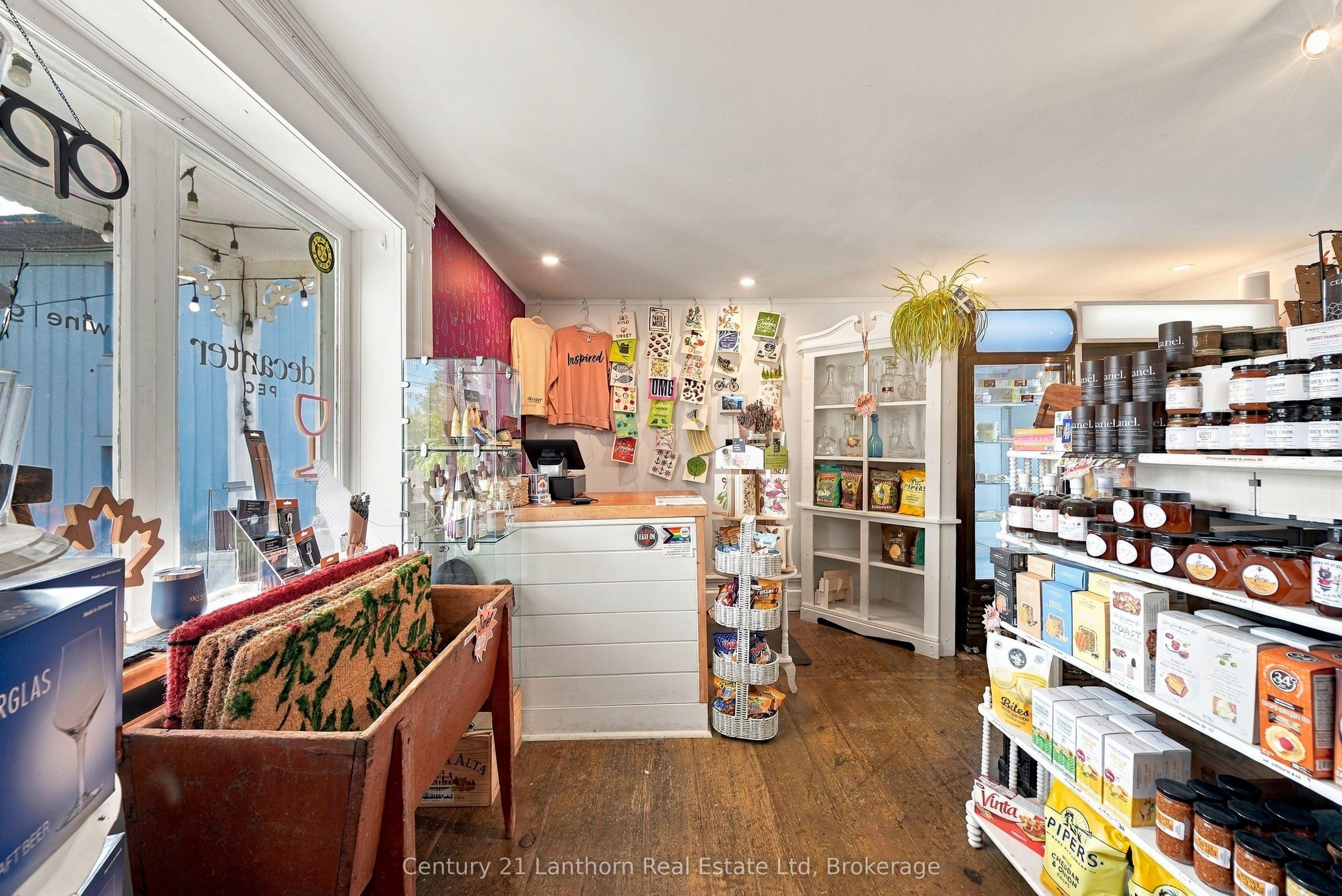 260 Wellington Main Street A, Prince Edward County, ON K0K 3L0