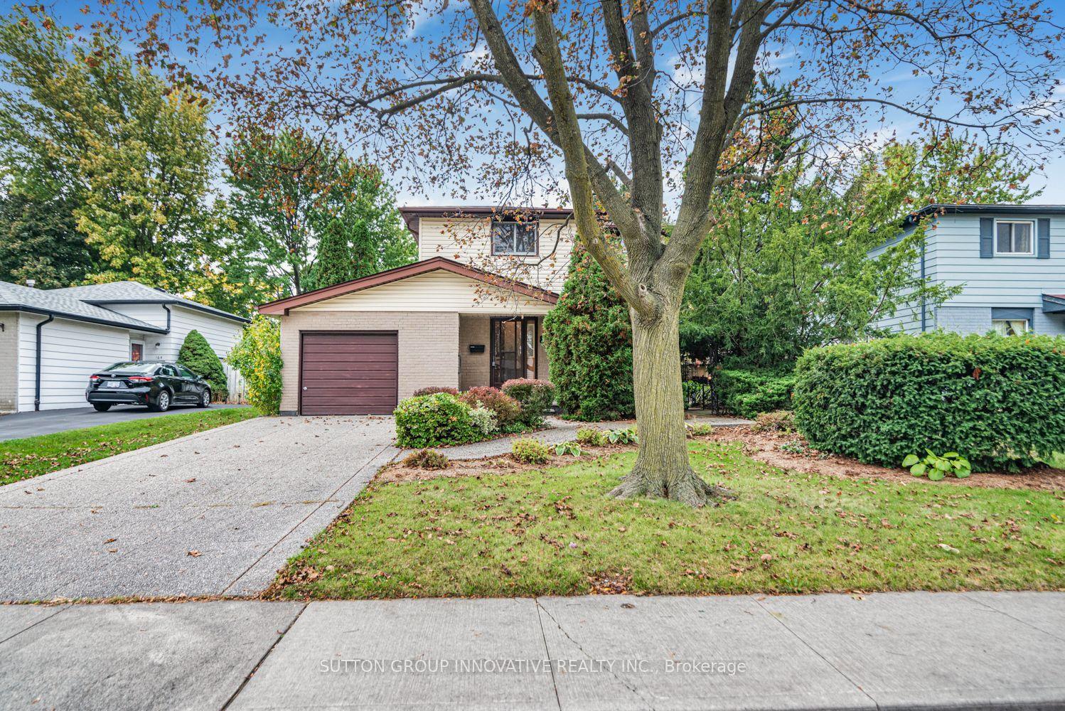 160 Birchcliffe Crescent, Hamilton, ON L8T 4K9