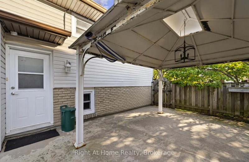 7315 FREEMAN Street Basement, Niagara Falls, ON L2E 5V9