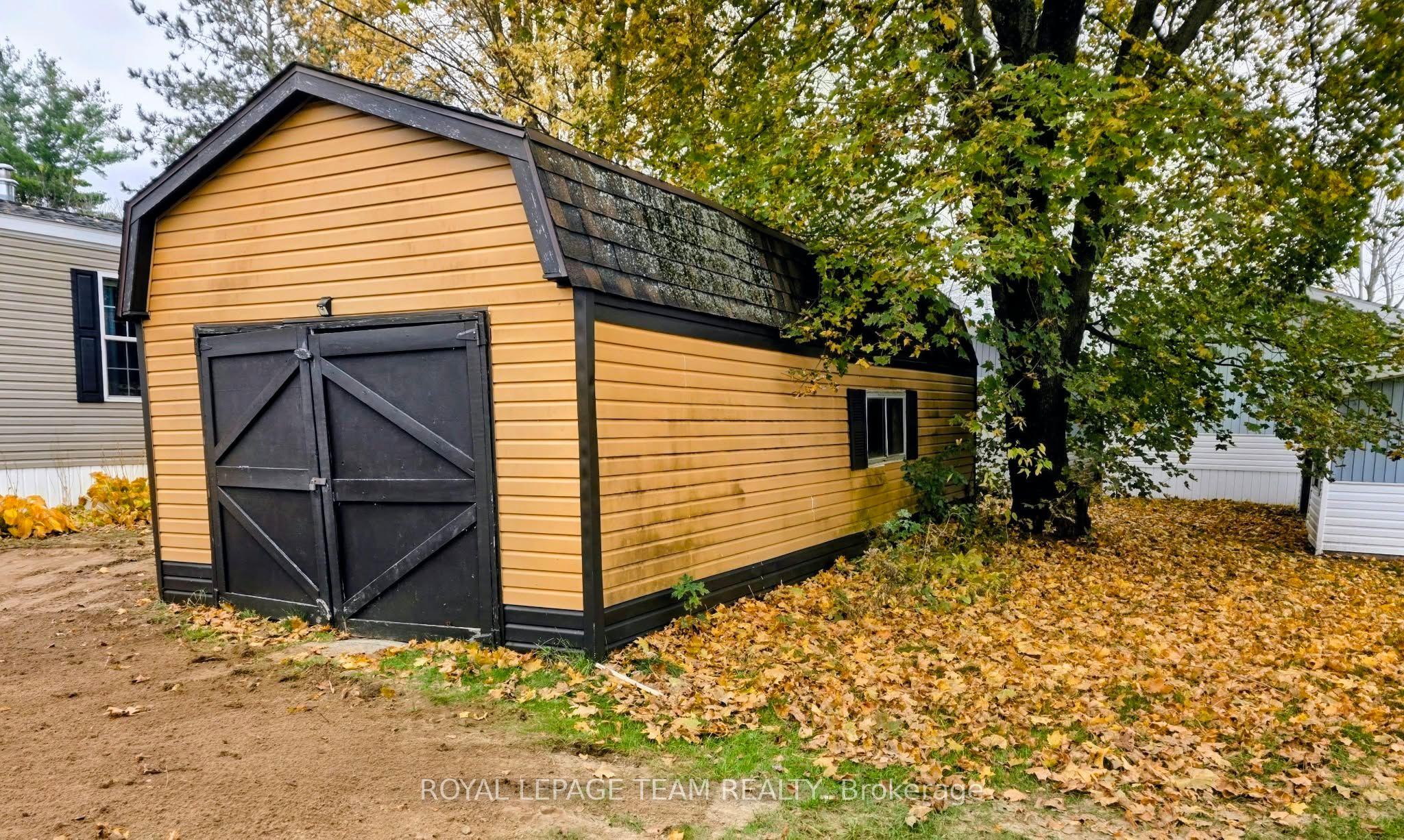 114 N HUTT Road N, Augusta, ON K6V 5T2