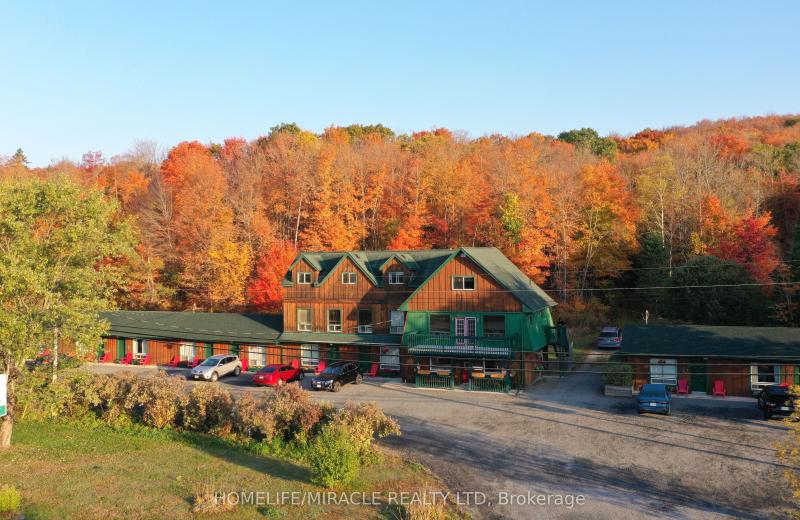 2801 Highway 60 Road, Lake of Bays, ON P0A 1H0