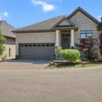 696 Commissioners Road 5, London South, ON N6K 1B9