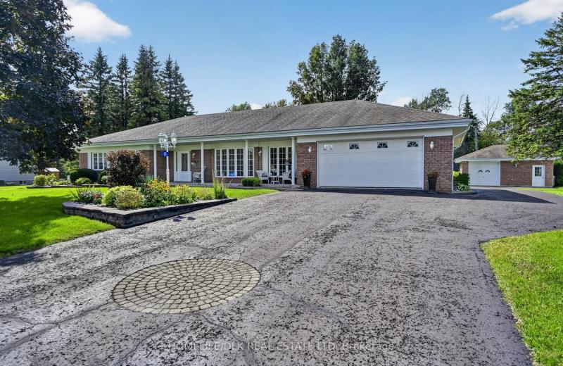 10 Jones Court, Augusta, ON K0E 1P0