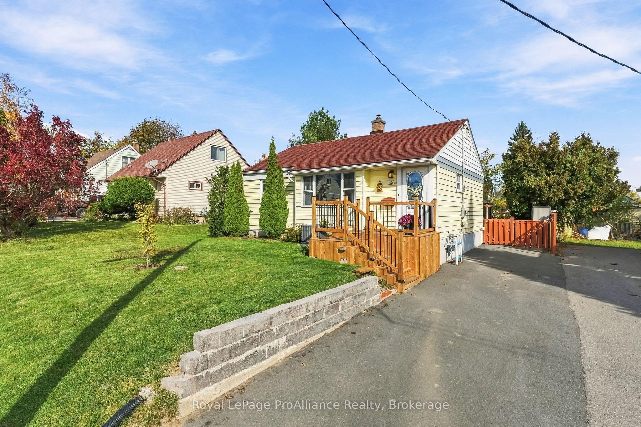 5 Third Street, Belleville, ON K8N 4R7